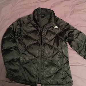 Women’s size Large Northface 550 Coat